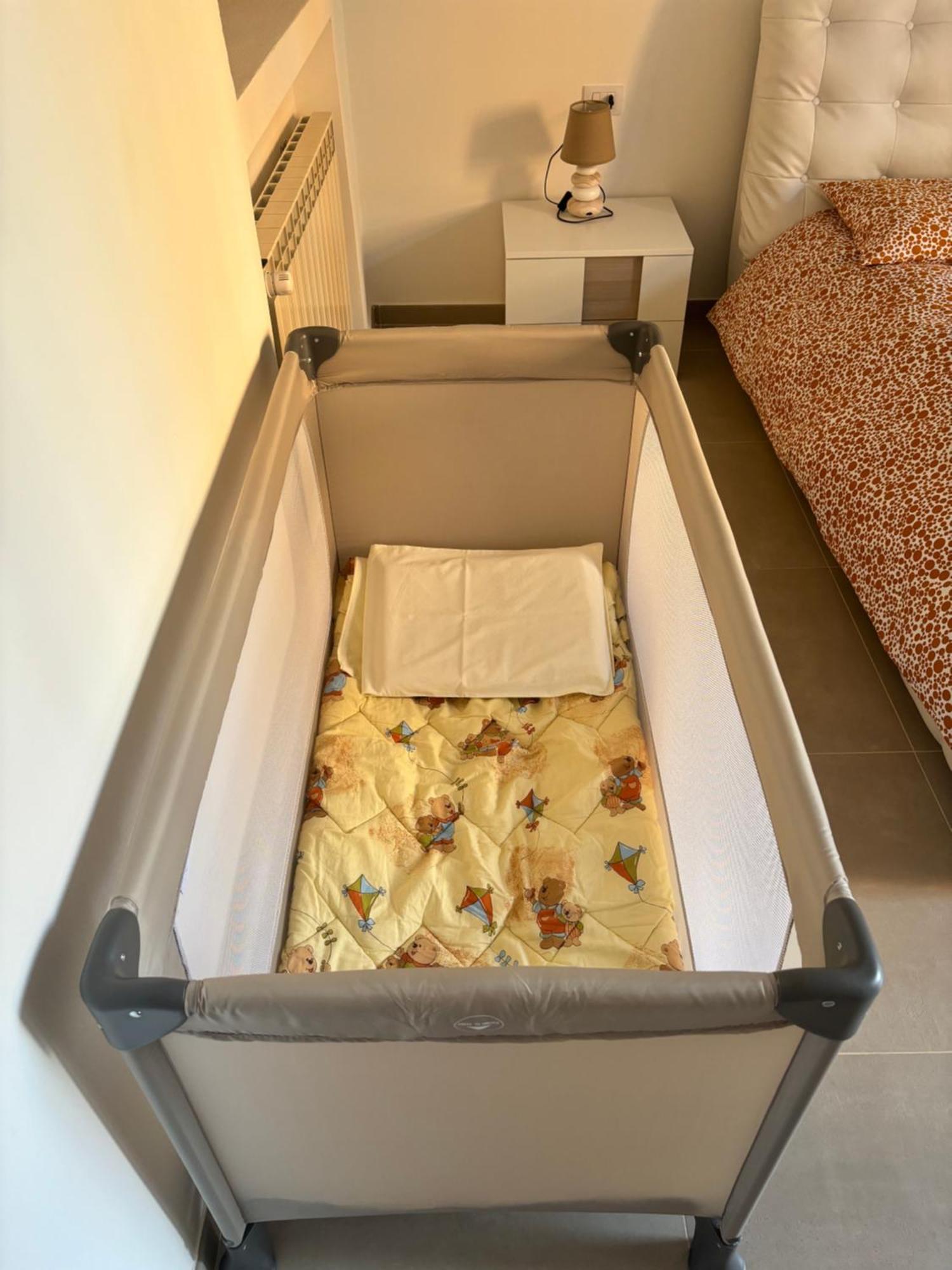 Luna Apartment ヴェルバーニア エクステリア 写真